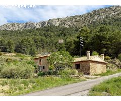ESPECTACULAR FINCA RÚSTICA EN SELLA
