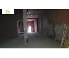 LOCAL EN VENTA EN C/. EL RIEGO