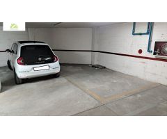 GARAJE PARA 5 COCHES EN VENTA EN ZONA CENTRO