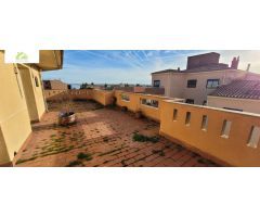 ACTIVO BANCARIO,VENTA ATICO DUPLEX,ZONA LOS BLOQUES,3 HABITACIONES,1 BAÑO,2 ASEOS