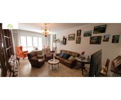 VENTA PISO ZONA 3 CRUCES,5 HABITACIONES,GARAJE Y TRASTERO