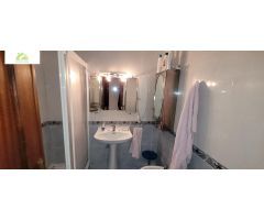 VENTA PISO ZONA 3 CRUCES,5 HABITACIONES,GARAJE Y TRASTERO