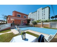 Chalet independiente con Jardín, Piscina y Barbacoa