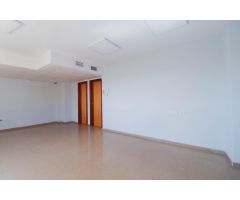 SE VENDE AMPLIA OFICINA EN VILLA INÉS - HUÉRCAL DE ALMERÍA