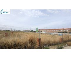 PARCELA URBANA EN RECAS (TOLEDO).