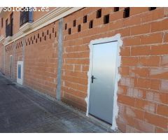 Cinco locales en venta en Recas (Toledo)