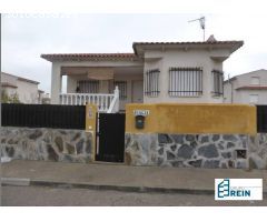 Chalet independiente en venta en Calle Rioja, 45530, Santa Olalla (Toledo)