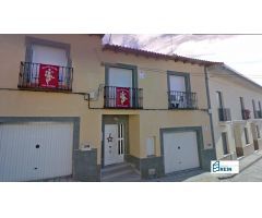 Chalet adosado en Esquivias