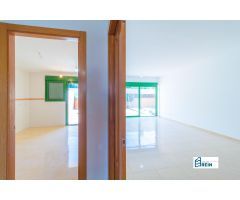 CHALET EN ILLESCAS DE 213 M2 CONSTRUIDOS CON PATIO DELANTERO Y PATIO TRASERO.