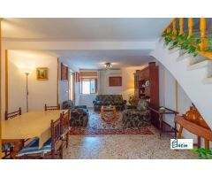 CASA-CHALET EN YUNCLER.