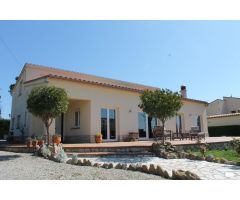 Chalet en Venta en lEstartit, Girona