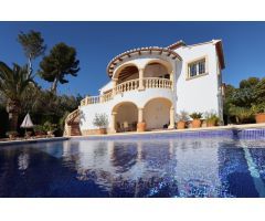 Formidable Villa Mediterránea con un Precio muy Atractivo en la Costa de Benissa