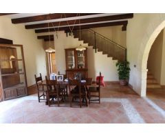 Hermosa Finca en Elche con 17.890 mts de Parcela y 1.100 mts Construidos