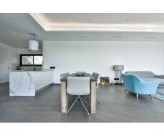 Magnifica Villa Moderna de Lujo Cerca del Mar en Jávea