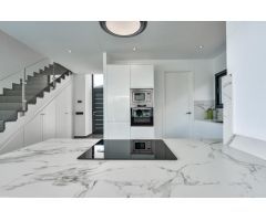 Magnifica Villa Moderna de Lujo Cerca del Mar en Jávea