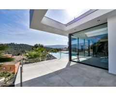 Magnifica Villa Moderna de Lujo Cerca del Mar en Jávea
