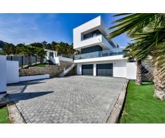 Magnifica Villa Moderna de Lujo Cerca del Mar en Jávea