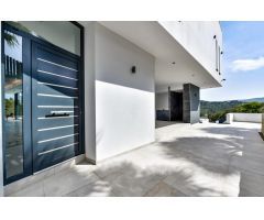 Magnifica Villa Moderna de Lujo Cerca del Mar en Jávea