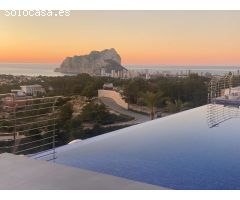 Villa de Lujo con Vistas al Mar en La Fustera Benissa