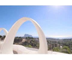 Villa de Lujo con Vistas al Mar en La Fustera Benissa
