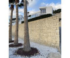 Villa de Lujo con Vistas al Mar en La Fustera Benissa