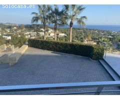 Villa de Lujo con Vistas al Mar en La Fustera Benissa