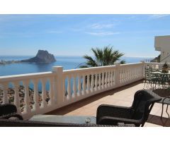 Villa Mediterránea en Calpe con Vistas Impresionantes
