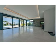 Fabulosa Villa e Estrenar en Finestrat muy cerca de las Playas de Benidorm
