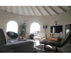 Villa Remodelada con Vistas al Mar en Calpe