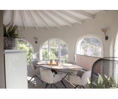 Villa Remodelada con Vistas al Mar en Calpe