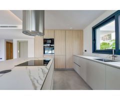 Formidable y Moderna Villa de Lujo en L´Albir