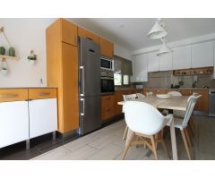 Encantadora Villa con Piscina y Vistas al Mar en Moraira