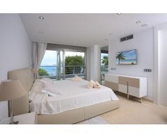 Magnifica Villa de Lujo Frente al Mar en Mascarat Altea