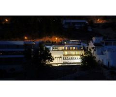 Villa de Lujo con Vistas Espectaculares en Altea Hills