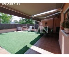 Casa Adosada en venta en Santa Perpetua de Mogoda