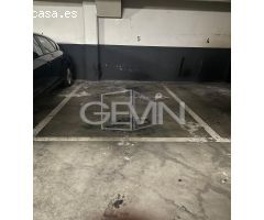 Plaza de parking en venta en Santa Perpetua de Mogoda
