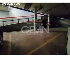 Plaza de parking  en venta en Santa Perpetua de la Mogoda