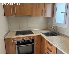 Piso en Montcada i Reixac, Zona Valentine, 3 habitaciones para reformar entero