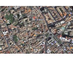 Suelo urbano residencial en el casco antiguo de Jaén, tipología plurifamiliar y comercial
