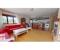 Tegeisa vende gran chalet con piscina y muy buenas vistas