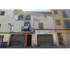 Casa de Pueblo en Venta en Benamer, Girona