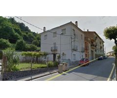 Casa de Pueblo en Venta en Benamer, Girona