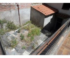 Casa de Pueblo en Venta en Benamer, Girona