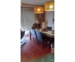 ¡Piso Céntrico en Castellón de la Plana con Balcón y Listo para Entrar a Vivir!