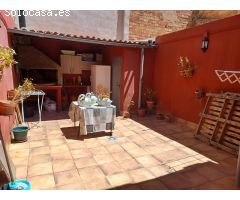 Preciosa casa con gran terraza
