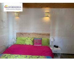 Casa con patio y cochera
