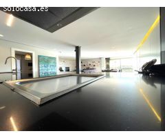 IMPRESIONANTE VIVIENDA EN LA MEJOR AVENIDA DE ALICANTE, FRENTE AL PUERTO