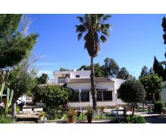 Chalet independiente con parcela junto a Los Girasoles