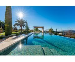 Un Oasis de Confort en Alicante: La villa de tus sueños.