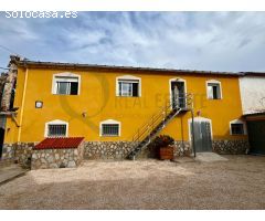 ¡Dos casas de campo independientes al precio de una! en Villena